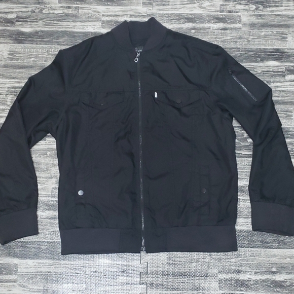 Levi's Other - LEVI'S BLACK BOMBER JACKET - LIKE NEW!